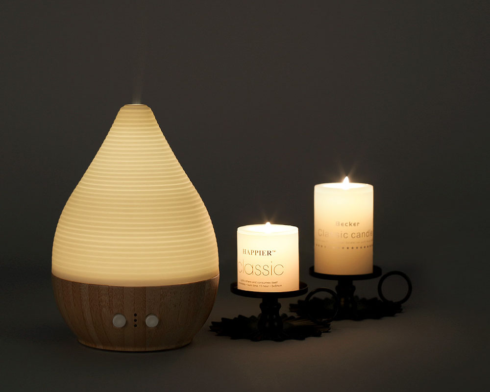 Bre-Wooden_Base_Mini_Art_Electric_Ultrasonic_Diffuser_With_Light-9.jpg