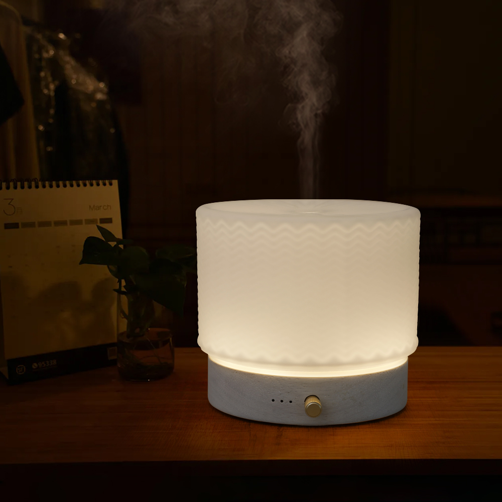 Toba_Pro-Opal_glass_cover_with_natural_wooden_base-3.jpg Toba_Pro-Opal_glass_cover_with_natural_wooden_base-3.jpg