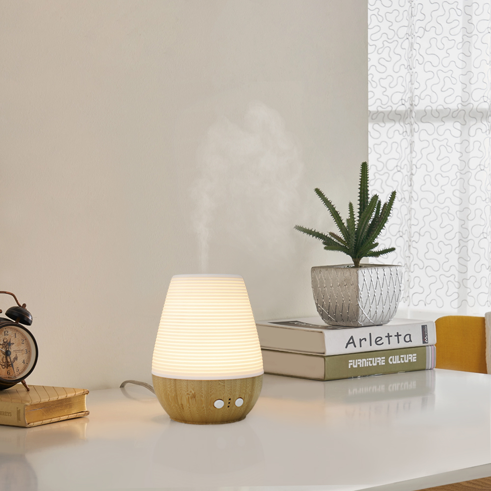 Rita-Wooden_Base_Art_Desk__Electric_Ultrasonic_Diffuser_With_Light-4.jpg