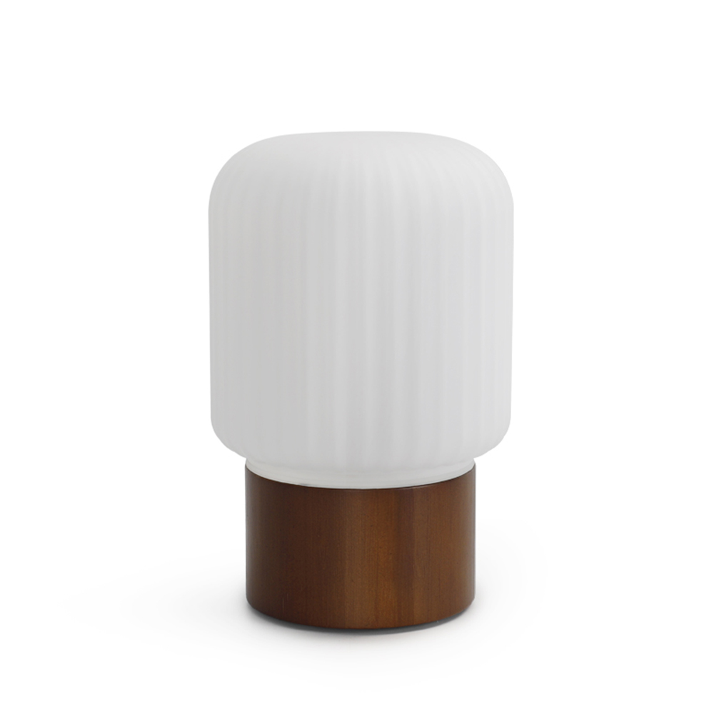 Finn-Glass_cover_ultrasonic_diffuser_with_dimmerable_light4.jpg Finn-Glass_cover_ultrasonic_diffuser_with_dimmerable_light4.jpg